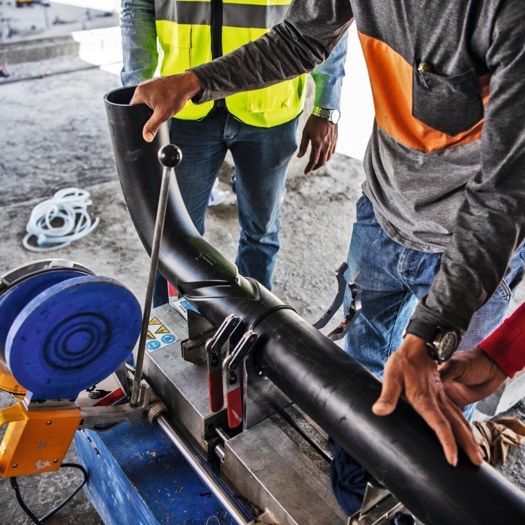 A curvatura BottomFlip nas Gateway Towers A curvatura BottomFlip nas Gateway Towers