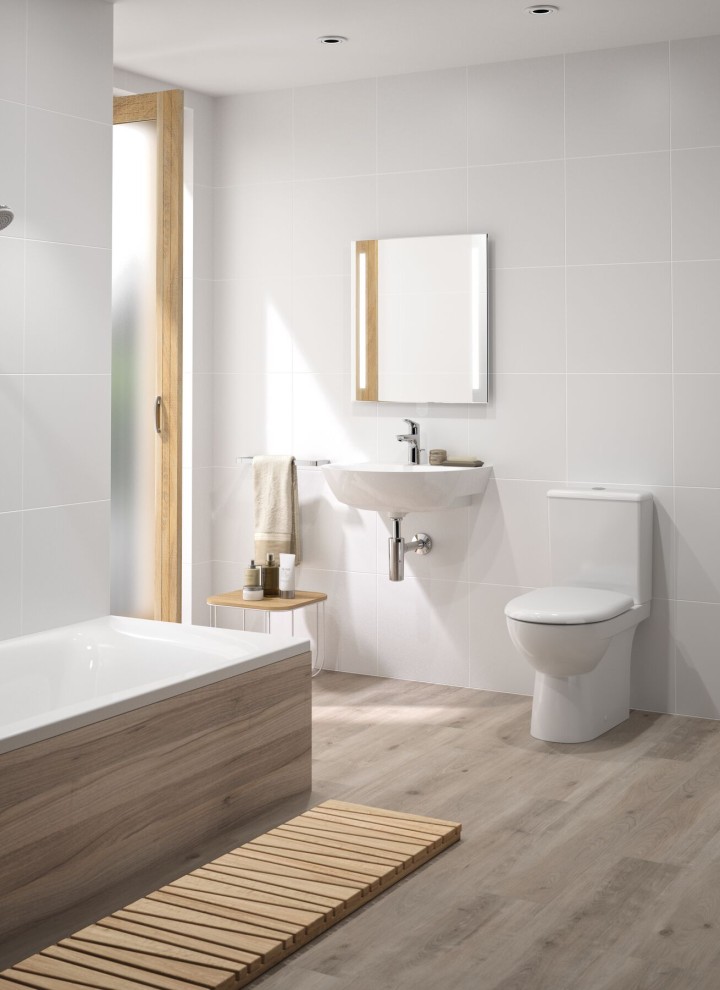 Casa de banho com autoclismo de exterior Casa de banho com autoclismo de exterior