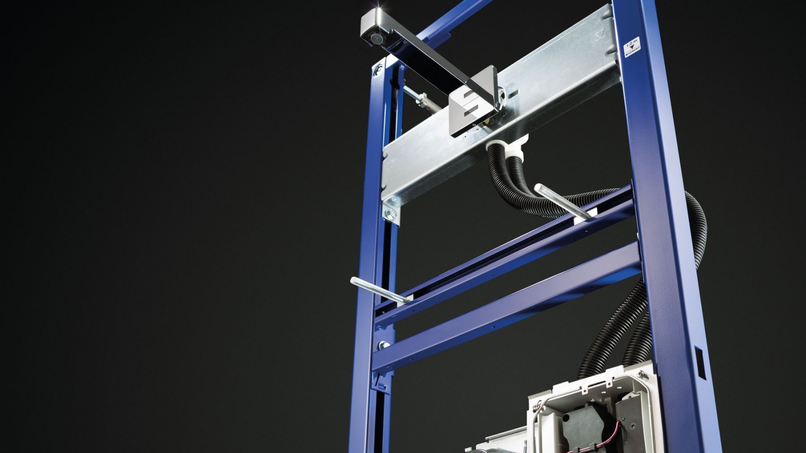 Estrutura de montagem para as torneiras Geberit Piave e Brenta Estrutura de montagem para as torneiras Geberit Piave e Brenta