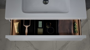 Gaveta de abrir Geberit iCon com fitas de luz Gaveta de abrir Geberit iCon com fitas de luz