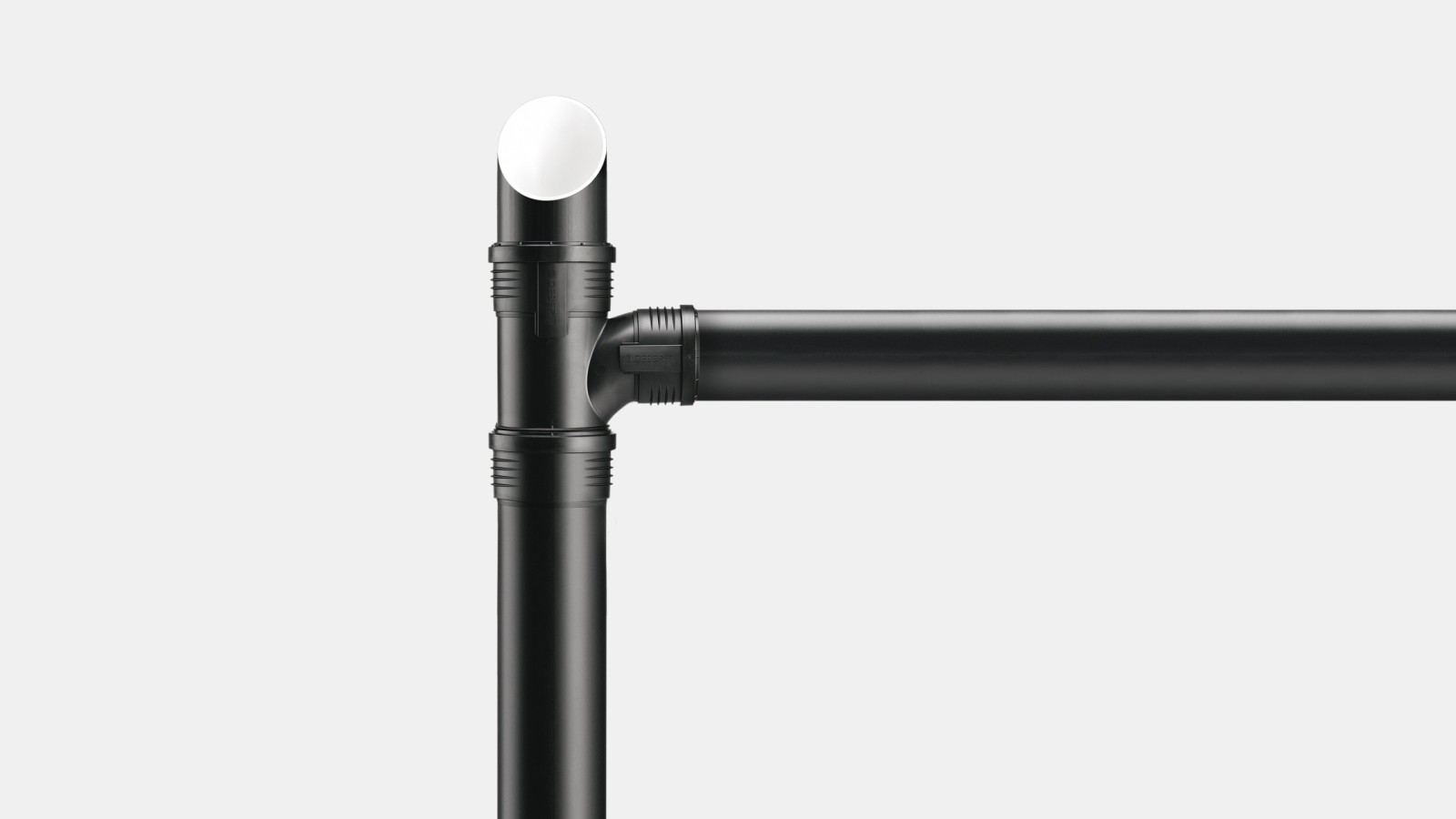 O Geberit Silent-PP é fácil e seguro de instalar O Geberit Silent-PP é fácil e seguro de instalar