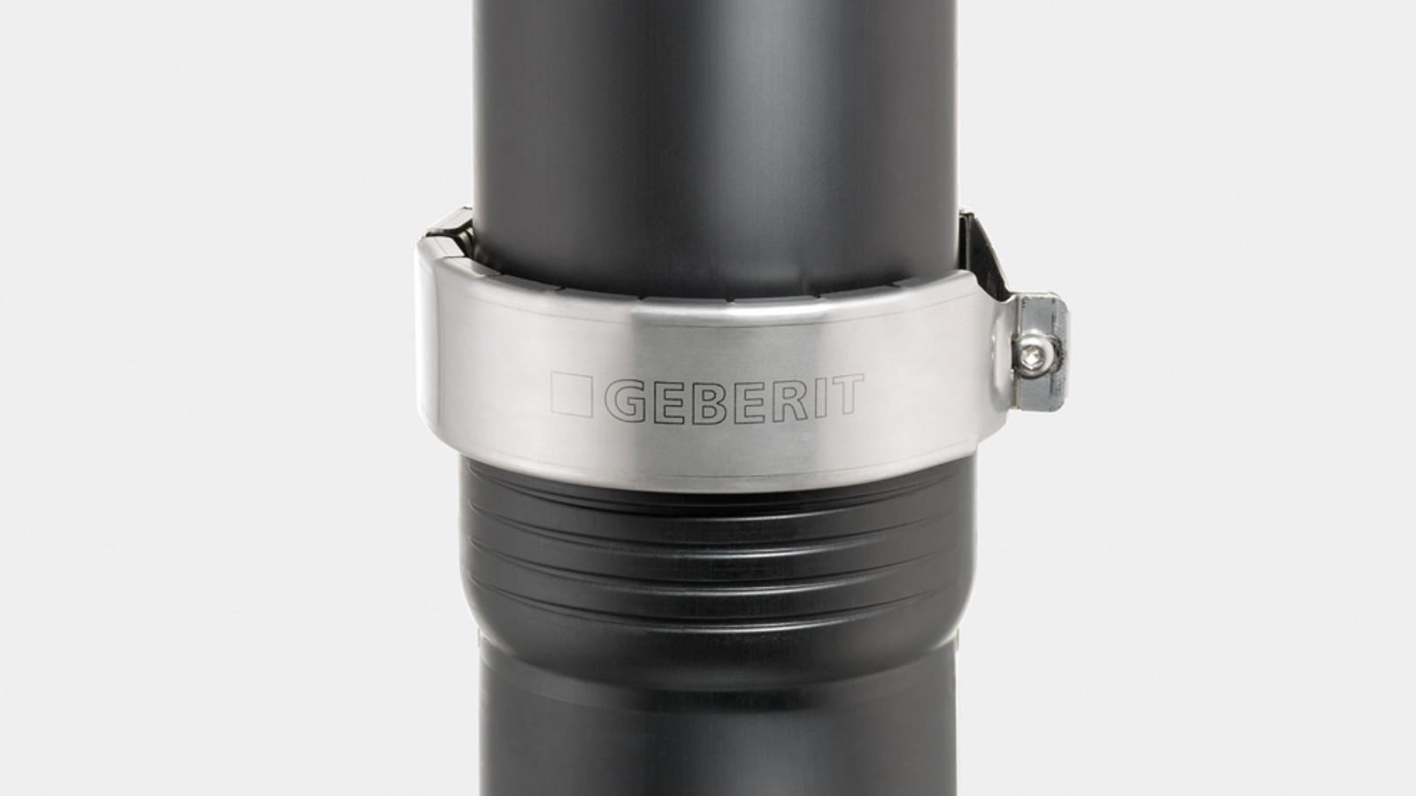 A ligação de encaixe Silent-Pro pode suportar uma pressão interna de até 2 bar com a mandíbula de retenção Geberit A ligação de encaixe Silent-Pro pode suportar uma pressão interna de até 2 bar com a mandíbula de retenção Geberit