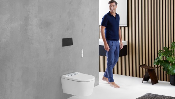 Sanita bidé AquaClean Sela numa casa de banho Geberit Sanita bidé AquaClean Sela numa casa de banho Geberit