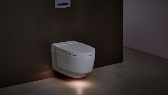 Luz de orientação na sanita bidé Geberit AquaClean Mera