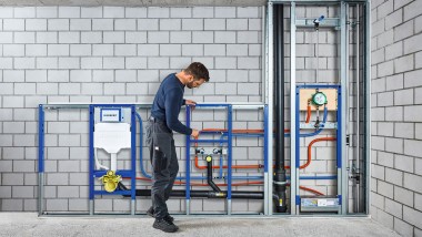 Estrutura de instalação Geberit Duofix para sanitas suspensas (© Geberit)