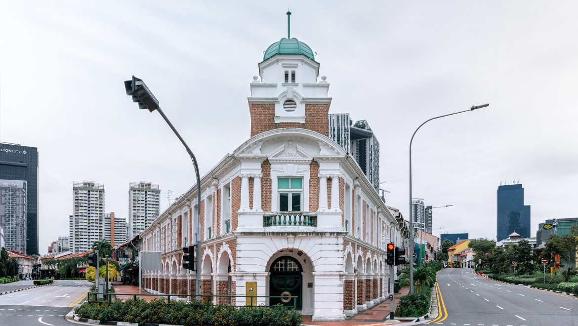 O restaurante Born está situado na estação Jinrikisha, um dos poucos edifícios históricos de Singapura (© Owen Raggett)