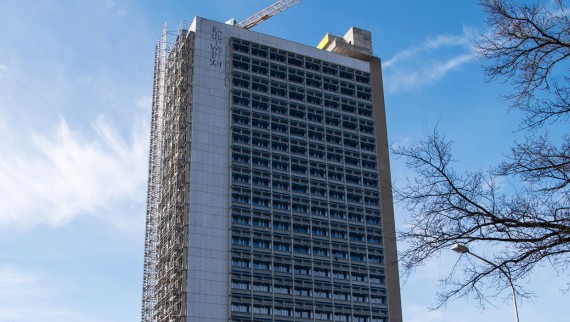 Renovação do arranha-céus OMU 93 em Berna, Suíça