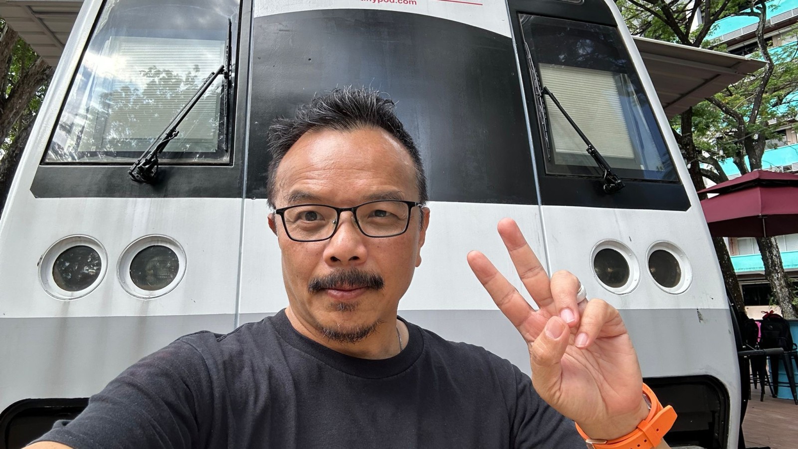 Fascinado pela ideia de viver de forma simples e eficiente: o fundador do hotel, Liang Chiang Seah (© Liang Chiang Seah)