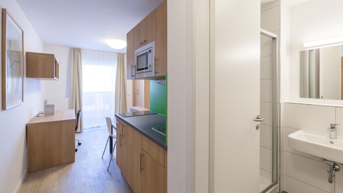 Pequeno, prático e de qualidade: alojamento temporário em Goldsteinstrasse 130, em Frankfurt (DE) (© Geberit) Pequeno, prático e de qualidade: alojamento temporário em Goldsteinstrasse 130, em Frankfurt (DE) (© Geberit)