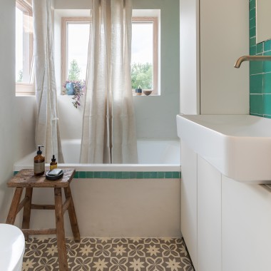 O «Tiny Hammam»" de Marjolein Jonker em 4 m² (© Chiela van Meerwijk) O «Tiny Hammam»" de Marjolein Jonker em 4 m² (© Chiela van Meerwijk)