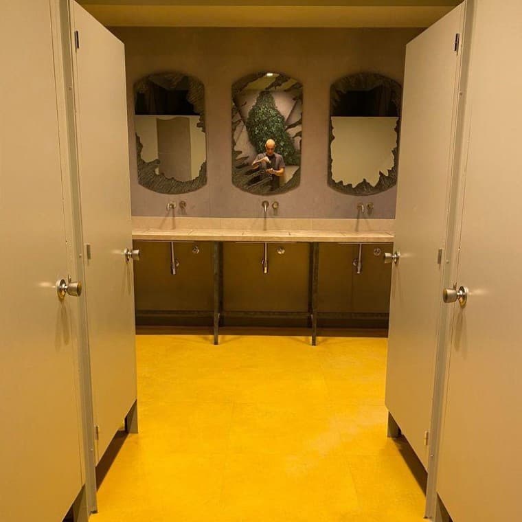 Casas de banho do Silk, entrada Casas de banho do Silk, entrada