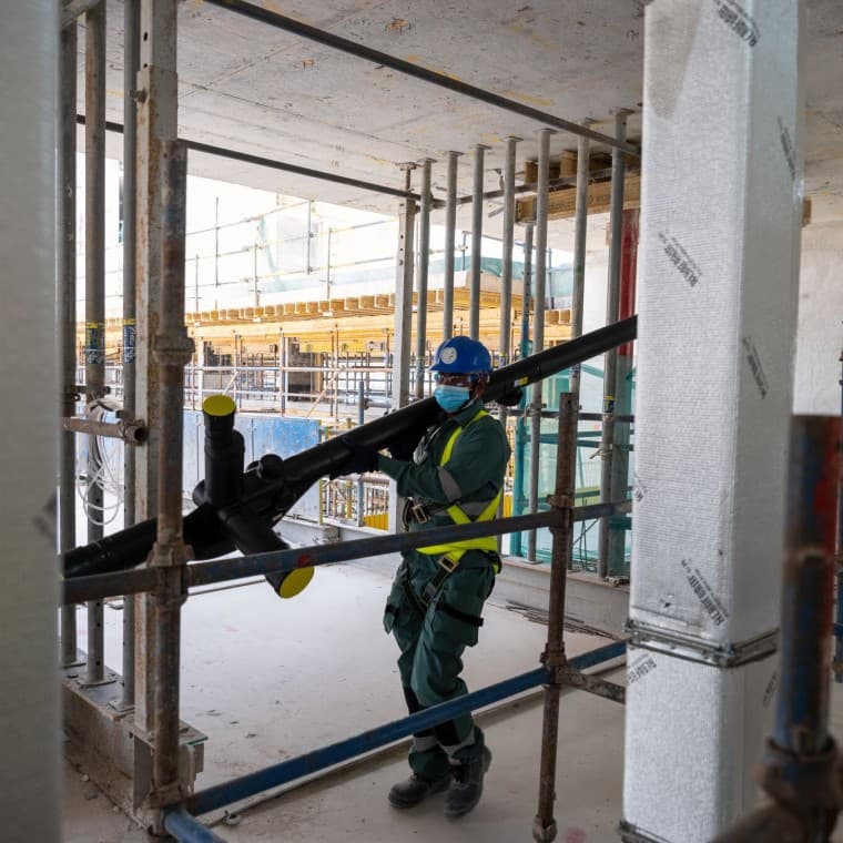 A pré-fabricação permitiu uma melhor organização da obra A pré-fabricação permitiu uma melhor organização da obra