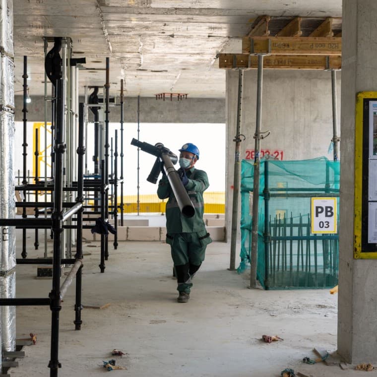 Muitos dos elementos de tubo usados no Creek Vistas foram pré-fabricados Muitos dos elementos de tubo usados no Creek Vistas foram pré-fabricados