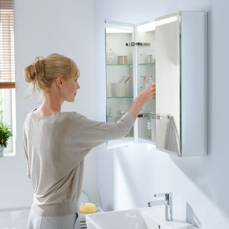 Móvel com espelho Geberit Option Móvel com espelho Geberit Option