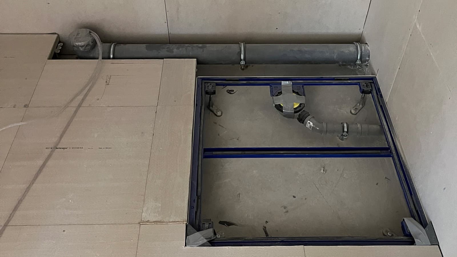 Acessórios Geberit Sovent e tubos Silent-db20 (© Siim Kingisepp) Acessórios Geberit Sovent e tubos Silent-db20 (© Siim Kingisepp)