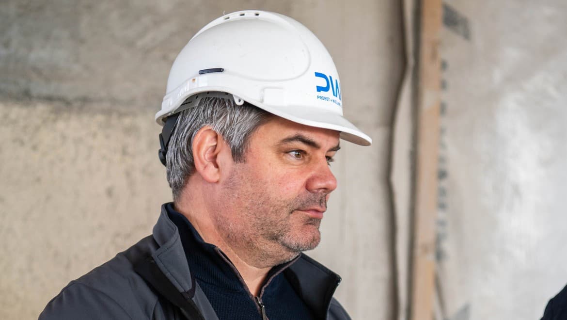 Michael Zenhäusern, planeador na Probst + Wieland Michael Zenhäusern, planeador na Probst + Wieland