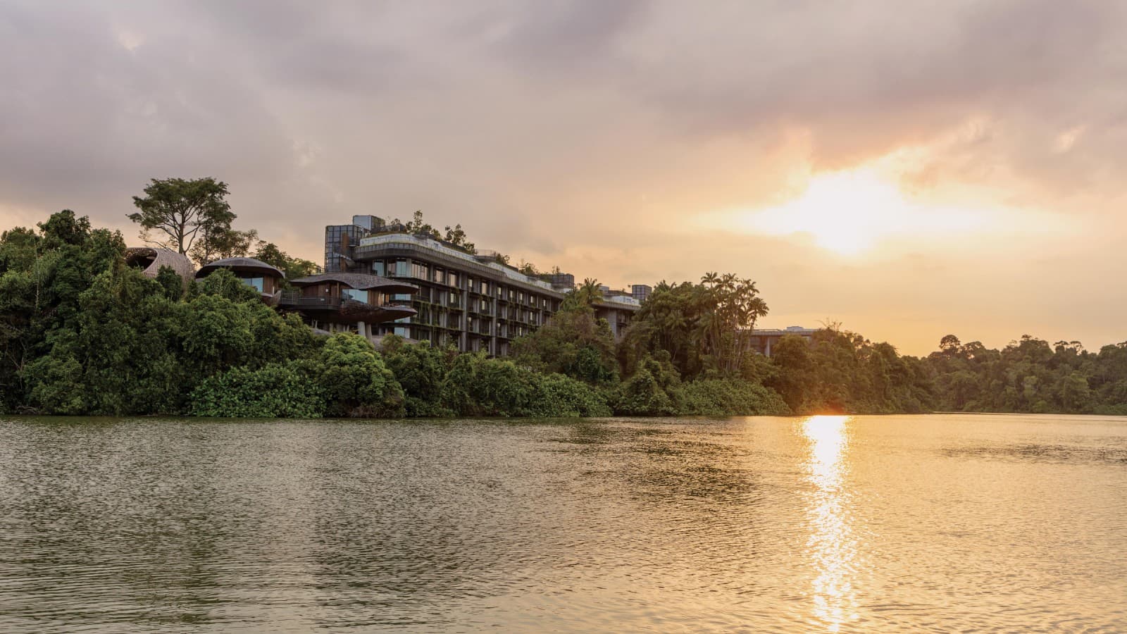 O resort inclui ainda um edifício de cinco andares (© Banyan Tree) O resort inclui ainda um edifício de cinco andares (© Banyan Tree)