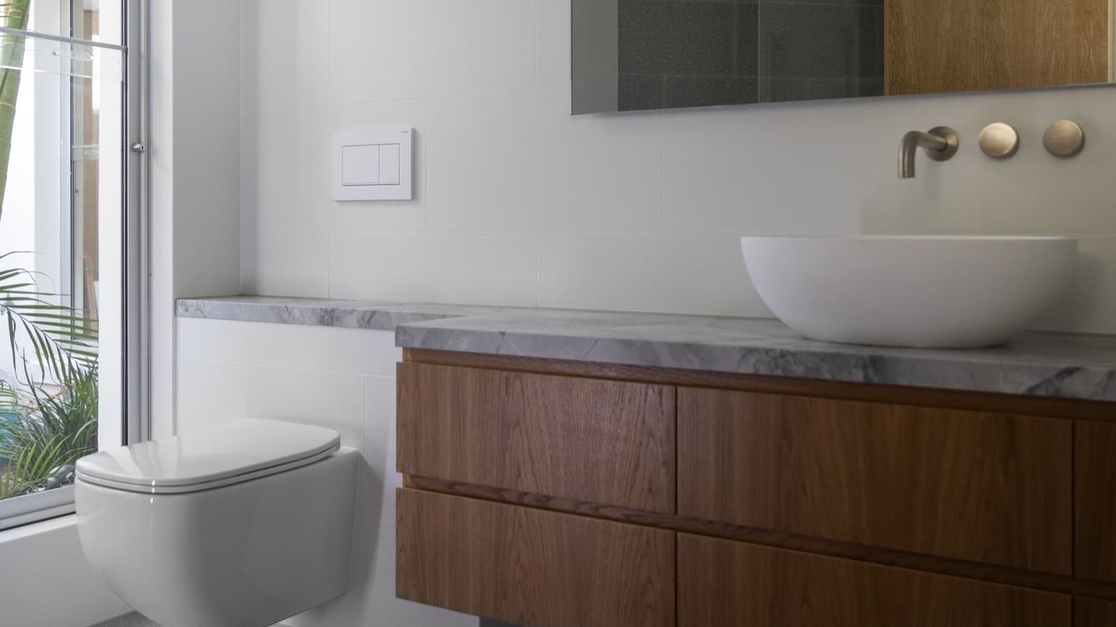 Ao remodelarem as quatro casas de banho, optaram mais uma vez pelos autoclismos de interior duráveis da Geberit (© Geberit)