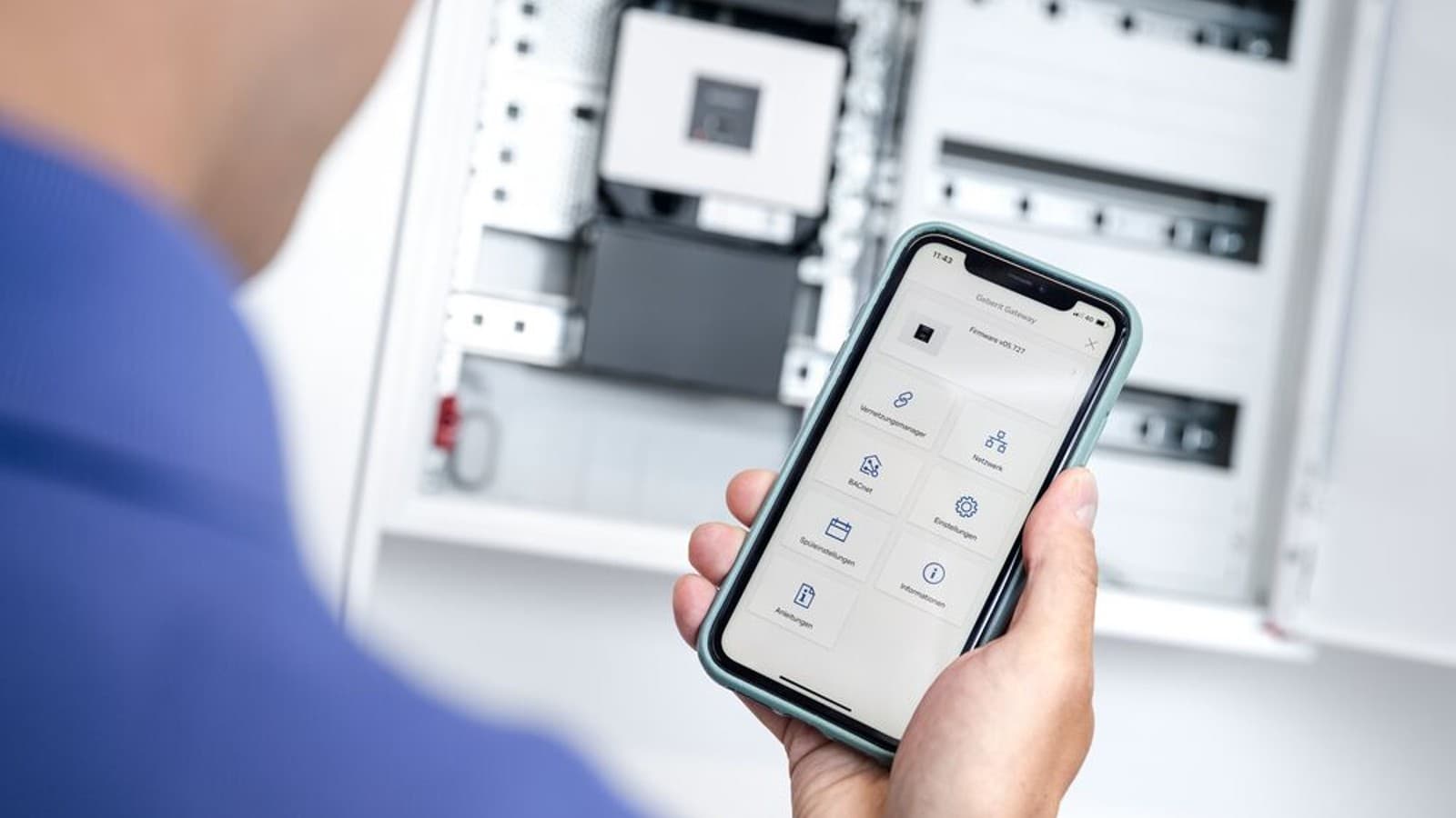 Controlo de todas as unidades de descarga higiénica através da aplicação Geberit Control no Geberit Gateway Controlo de todas as unidades de descarga higiénica através da aplicação Geberit Control no Geberit Gateway