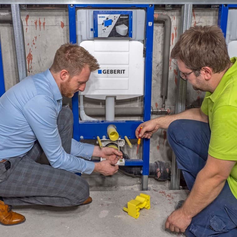 Instalação da caixa Geberit Power & Connect Instalação da caixa Geberit Power & Connect