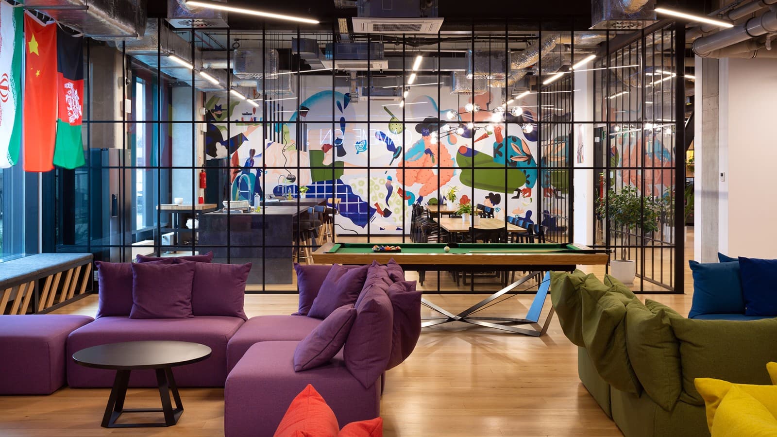 As salas comuns de LivinnX convidam a ficar para «passar um bocado» (© Jaroslaw Kakal/Geberit) As salas comuns de LivinnX convidam a ficar para «passar um bocado» (© Jaroslaw Kakal/Geberit)